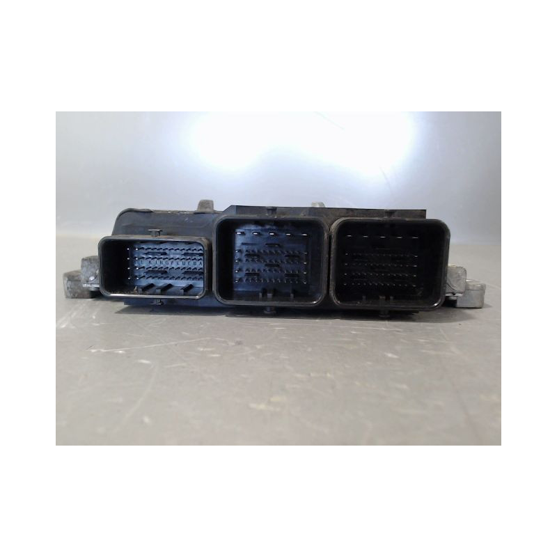 CALCULATEUR MOTEUR FIAT SCUDO