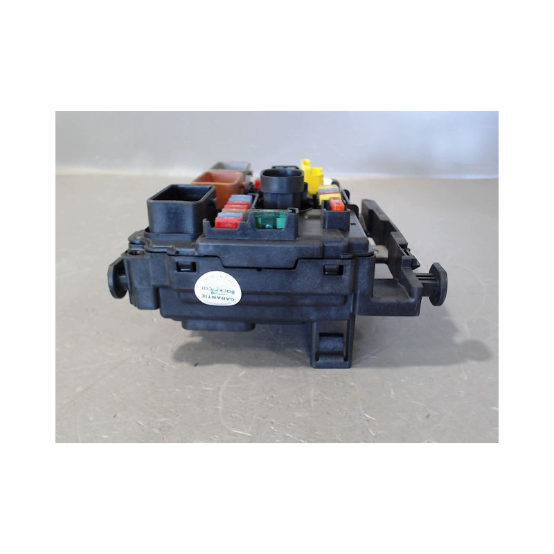 BOITE A FUSIBLES CITROEN C3
