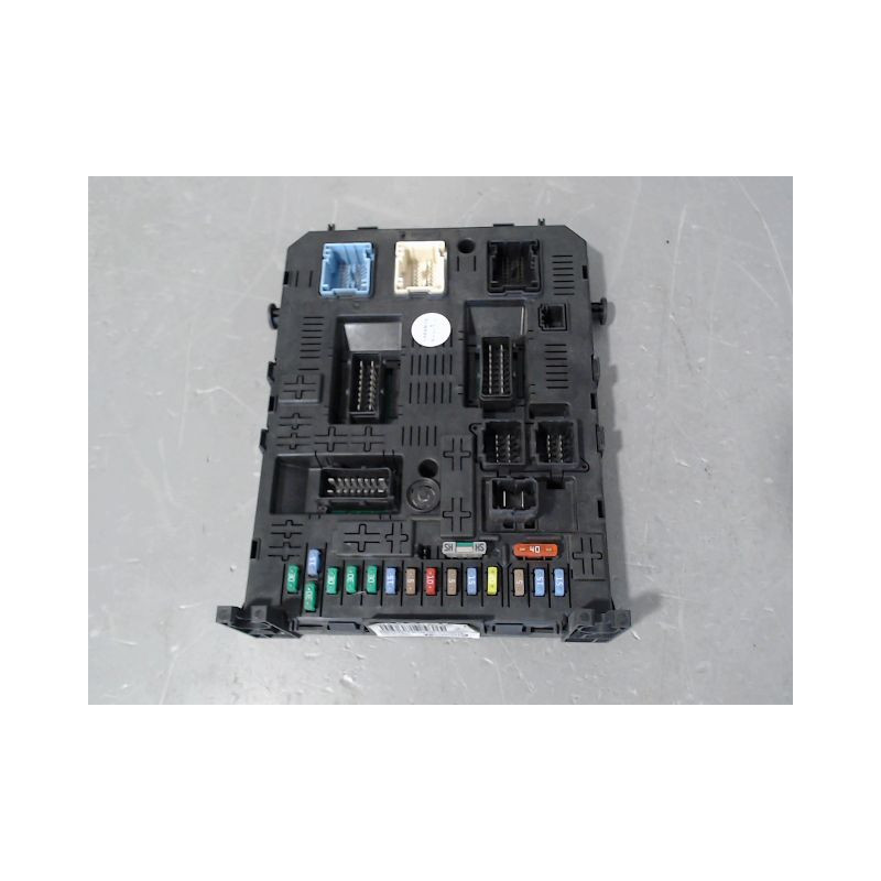 BOITIER GESTION HABITACLE CITROEN C4