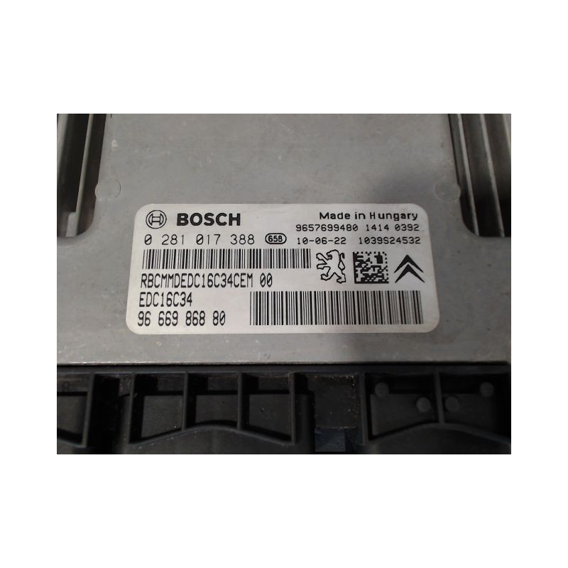 CALCULATEUR MOTEUR PEUGEOT 207
