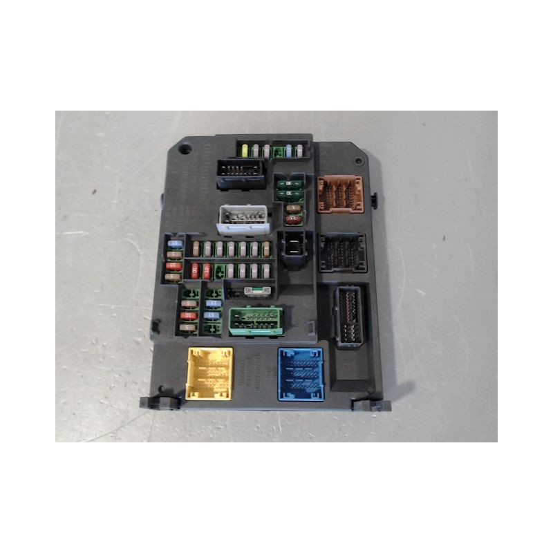 BOITIER GESTION HABITACLE CITROEN DS4
