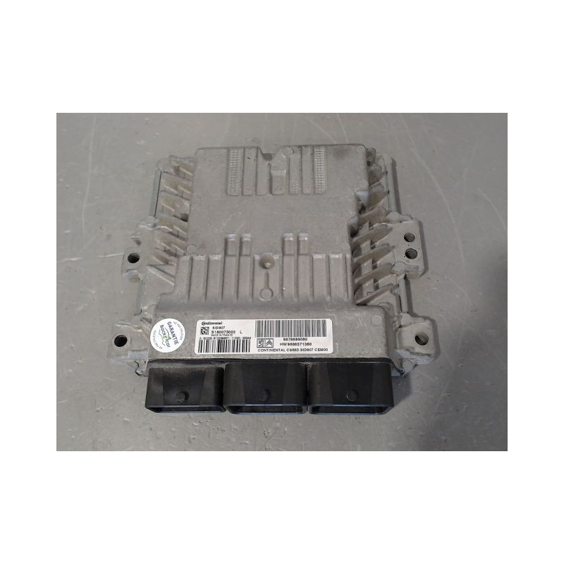 CALCULATEUR MOTEUR PEUGEOT 5008