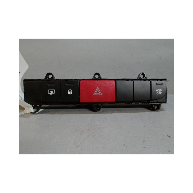 BOUTON DE WARNING PEUGEOT BOXER