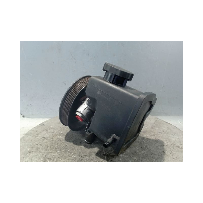 POMPE DIRECTION ASSISTEE MERCEDES VITO FOURGON