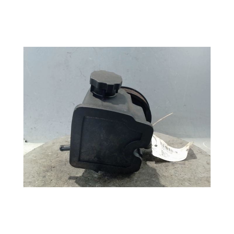 POMPE DIRECTION ASSISTEE MERCEDES VITO FOURGON
