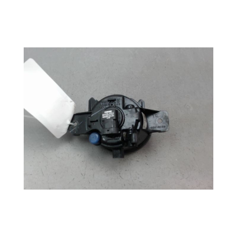 PHARE ANTIBROUILLARD AVANT GAUCHE RENAULT CLIO III Phase 1 2005-2009
