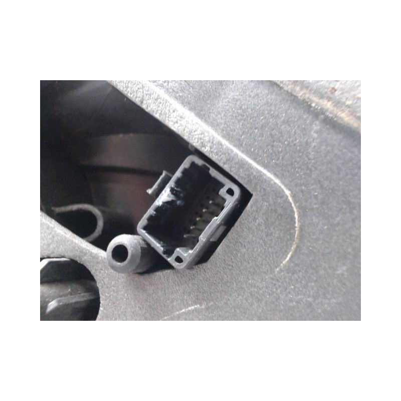 RETROVISEUR EXTERIEUR ELECTRIQUE GAUCHE RENAULT CLIO III Phase 1 2005-2009