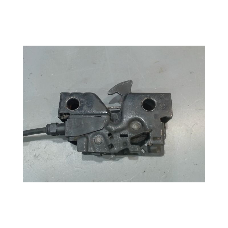 SERRURE CAPOT VOLKSWAGEN POLO