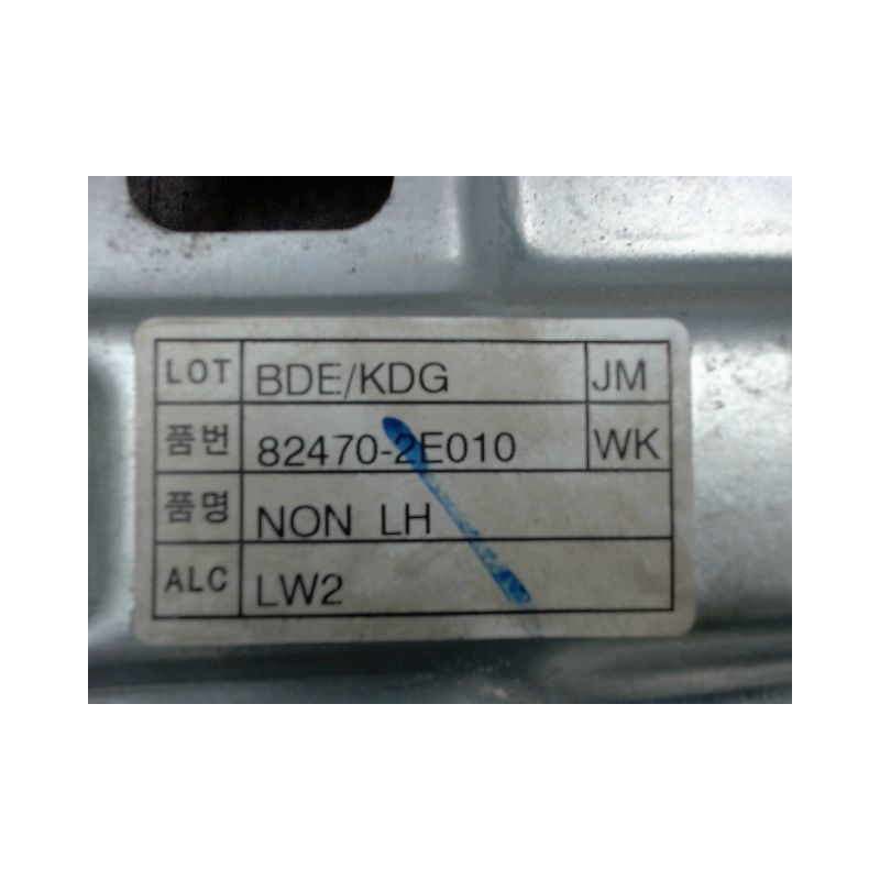 MECANISME+MOTEUR LEVE-GLACE AVANT GAUCHE HYUNDAI TUCSON -04