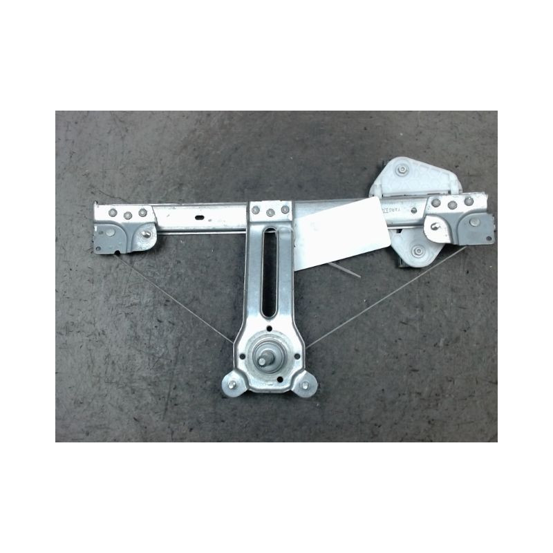 MECANISME LEVE-GLACE ARRIERE GAUCHE DACIA LOGAN 08-