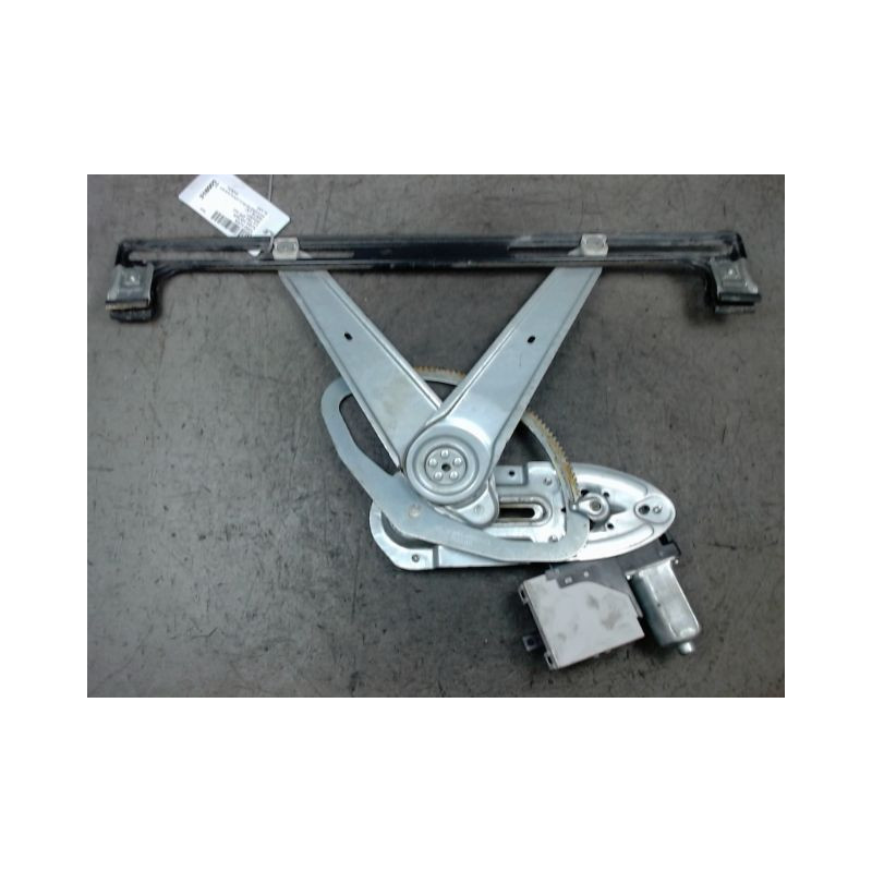 MECANISME+MOTEUR LEVE-GLACE AVANT GAUCHE FORD KUGA -2008
