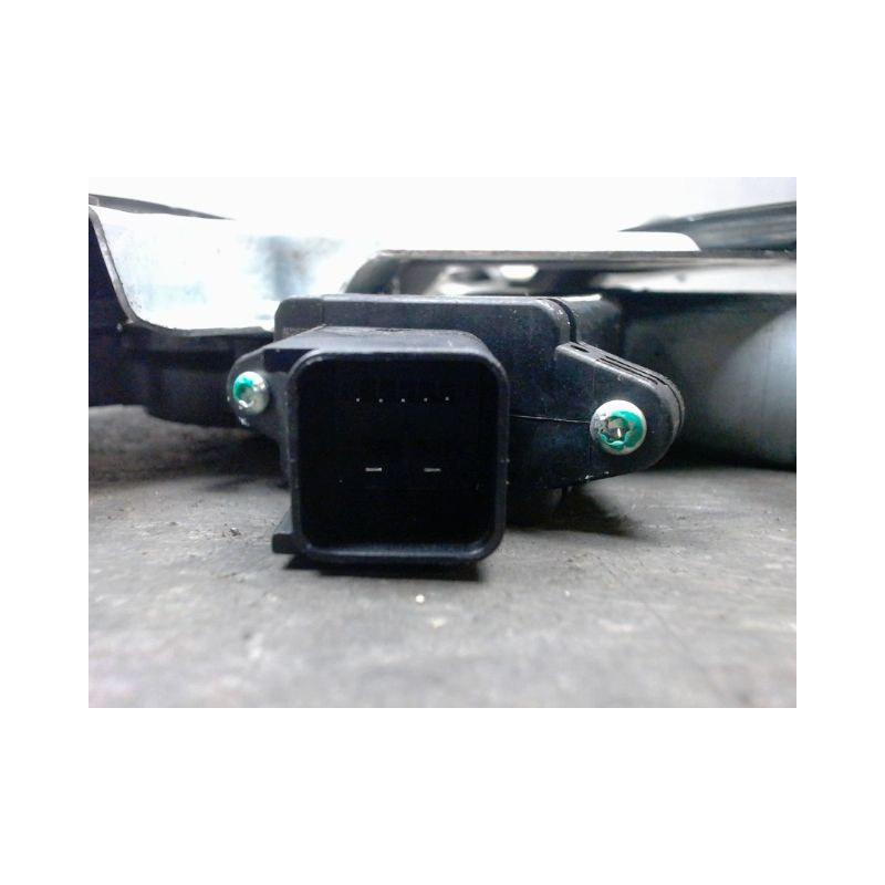 MECANISME+MOTEUR LEVE-GLACE AVANT DROIT CHEVROLET CRUZE