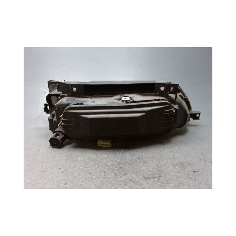 PHARE GAUCHE CITROEN XANTIA 97-2002
