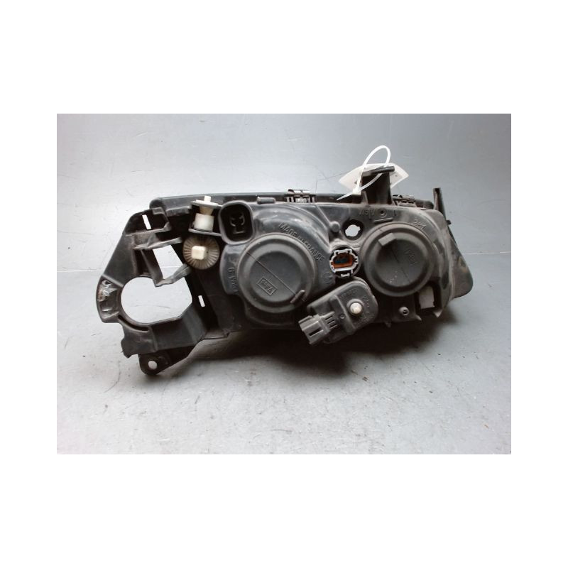 PHARE GAUCHE NISSAN ALMERA