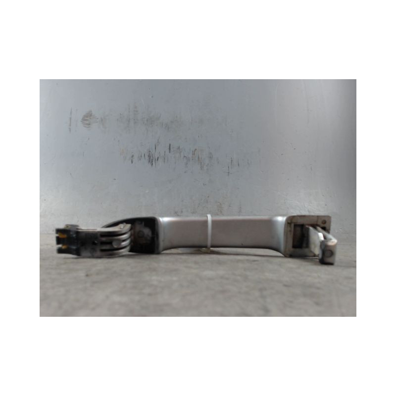 POIGNEE EXTERIEURE PORTE AVANT DROIT RENAULT MODUS 2004-2007