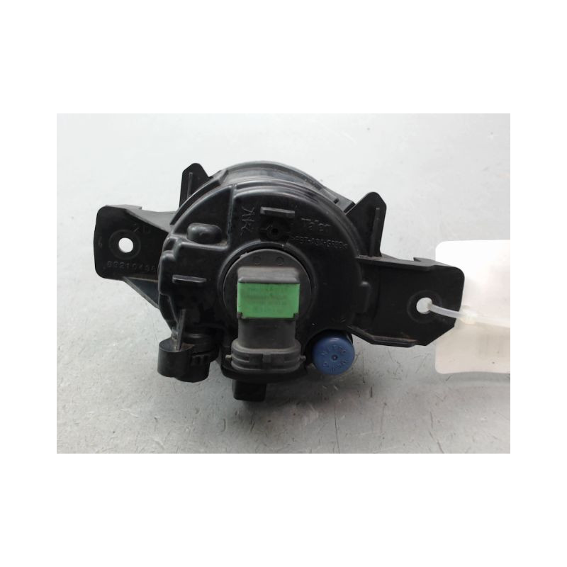 PHARE ANTIBROUILLARD AVANT DROIT NISSAN QASHQAI BREAK I Phase 1 2007-2010