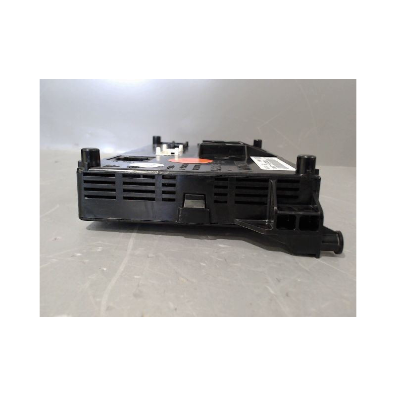 BOITIER GESTION HABITACLE RENAULT CLIO