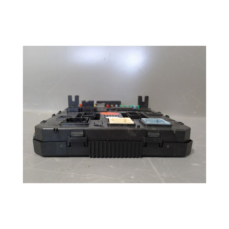 BOITIER GESTION HABITACLE PEUGEOT 307