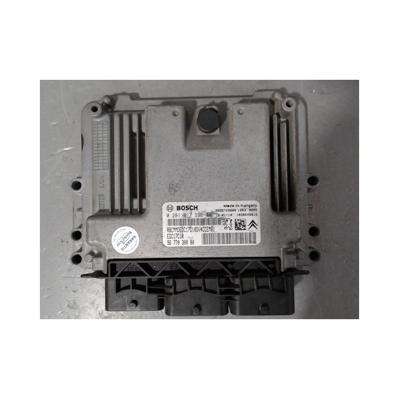 CALCULATEUR MOTEUR PEUGEOT 207