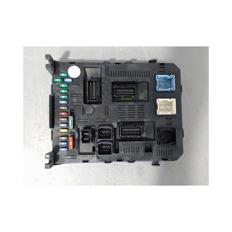 BOITIER GESTION HABITACLE PEUGEOT 307