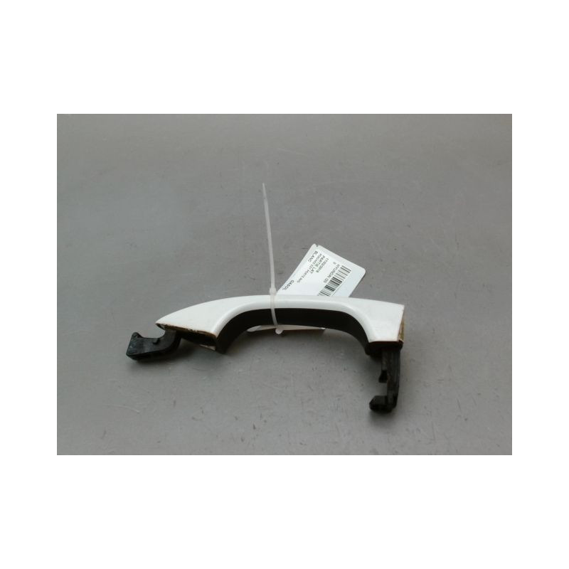 POIGNEE EXTERIEURE PORTE AVANT DROIT HYUNDAI I20