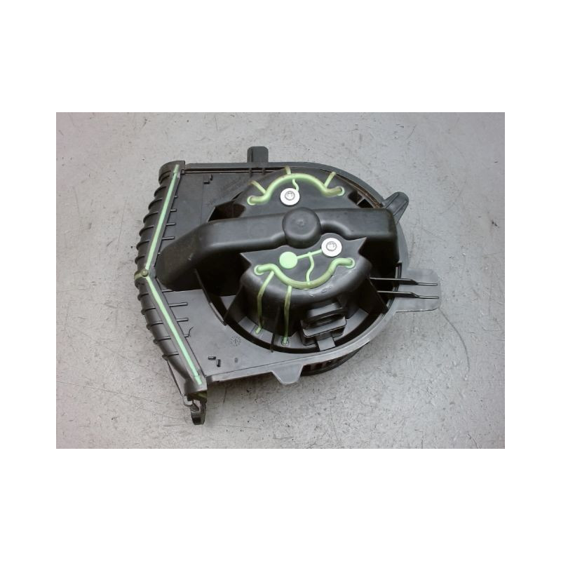 MOTEUR VENTILATEUR CHAUFFAGE RENAULT GRAND SCENIC II 2006-