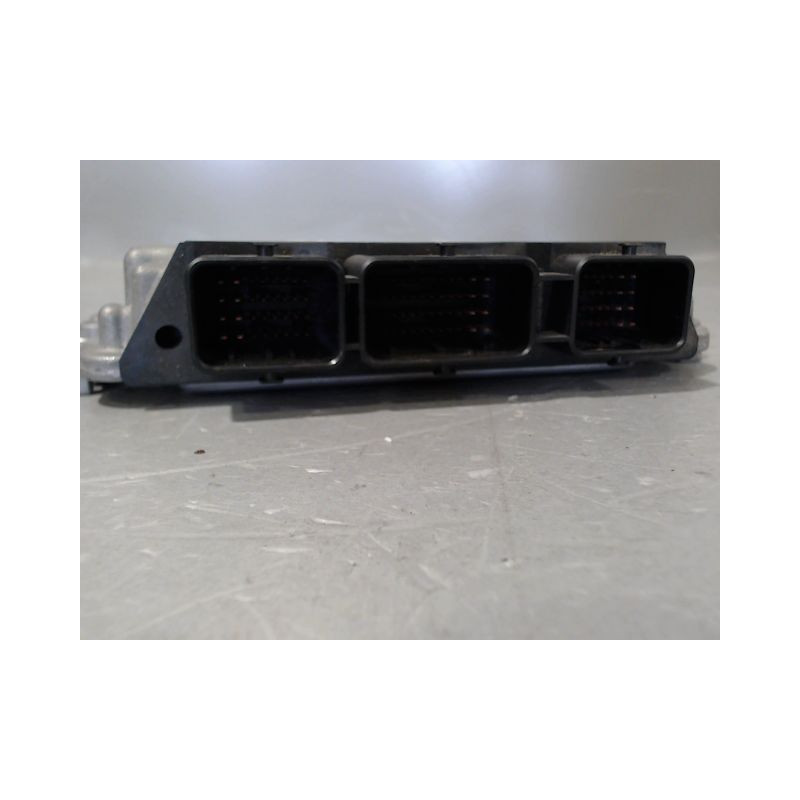 CALCULATEUR MOTEUR CITROEN C4 04-08