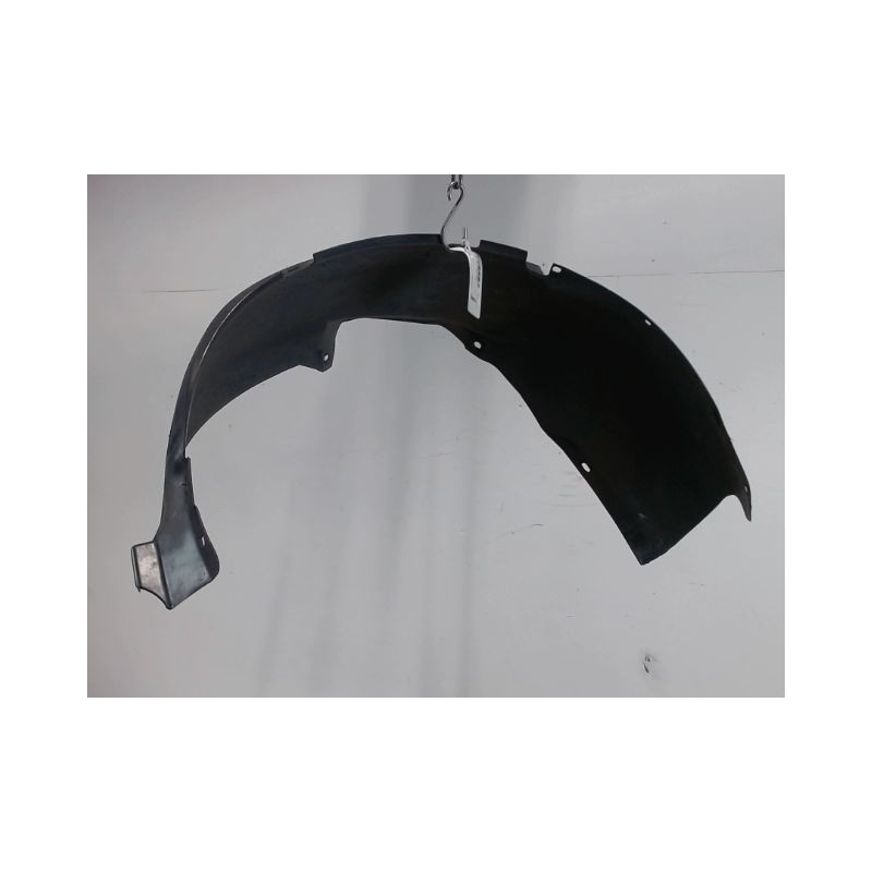 PARE-BOUE AVANT DROIT VOLKSWAGEN POLO 99-2001