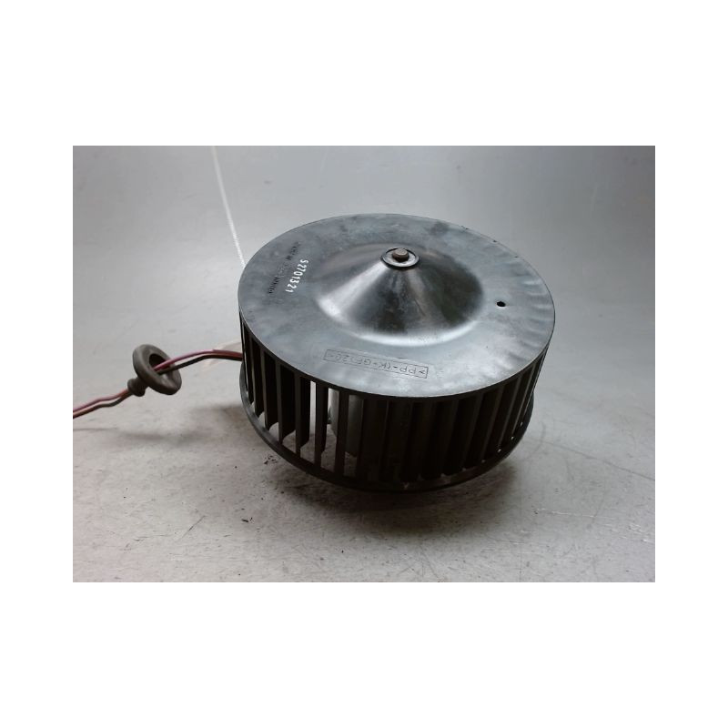 MOTEUR VENTILATEUR CHAUFFAGE FORD PUMA
