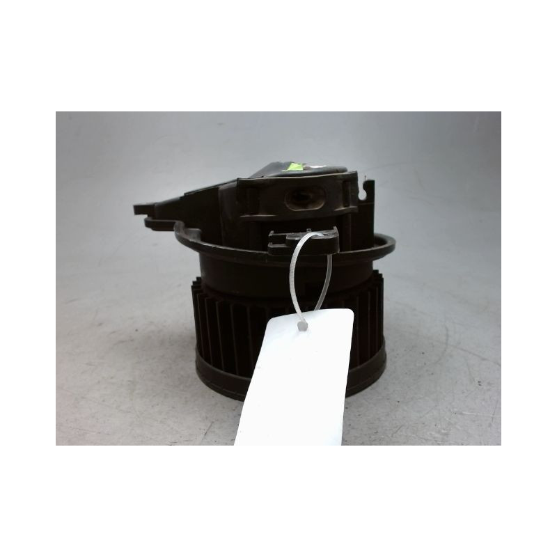 MOTEUR VENTILATEUR CHAUFFAGE PEUGEOT 306 97-2001