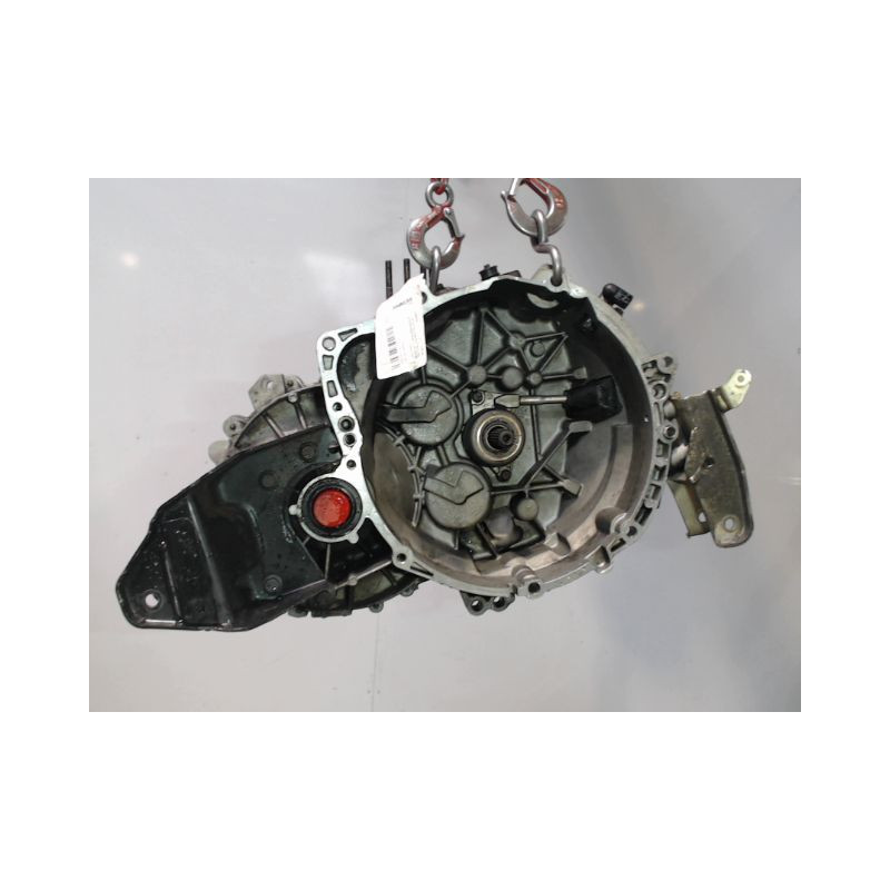 BOITE A VITESSE MECANIQUE VOLVO V40 2000- 1.9 DI