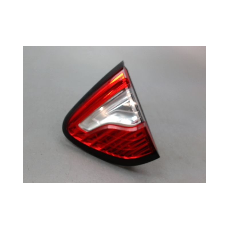 FEU ARRIERE INTERIEUR DROIT RENAULT CAPTUR Phase 1 2013-...