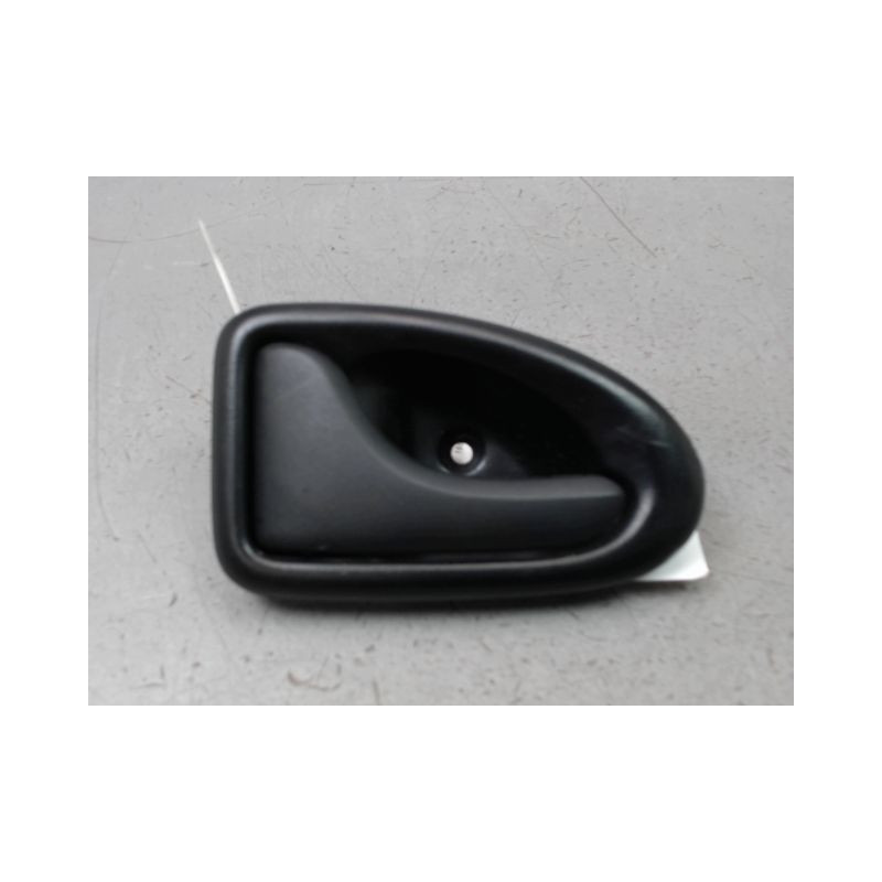 POIGNEE INTERIEURE PORTE ARRIERE GAUCHE DACIA LOGAN BERL. I Phase 2 2008-2012