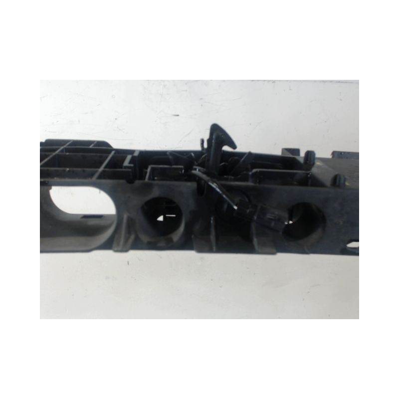 TRAVERSE SUPERIEURE ARMATURE AVANT RENAULT CLIO