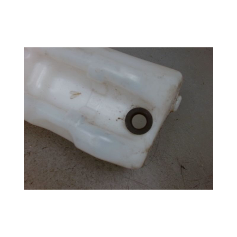 RESERVOIR LAVE-GLACE AVANT RENAULT ZOE