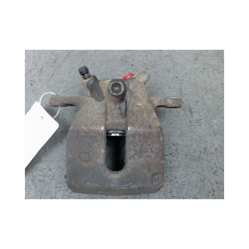ETRIER DE FREIN AVANT DROIT SUZUKI SWIFT -03/05