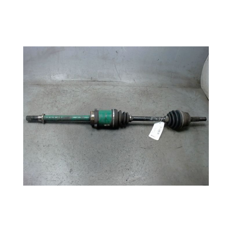 TRANSMISSION AVANT DROIT NISSAN ALMERA 2.2 Di