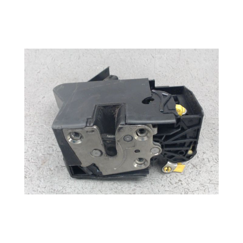 SYSTEME CONDAMNATION AVANT GAUCHE DACIA SANDERO