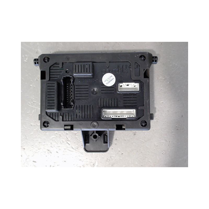 BOITIER GESTION HABITACLE RENAULT CLIO