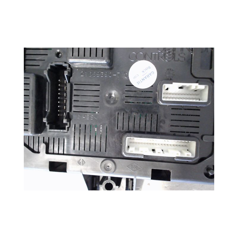 BOITIER GESTION HABITACLE RENAULT CLIO