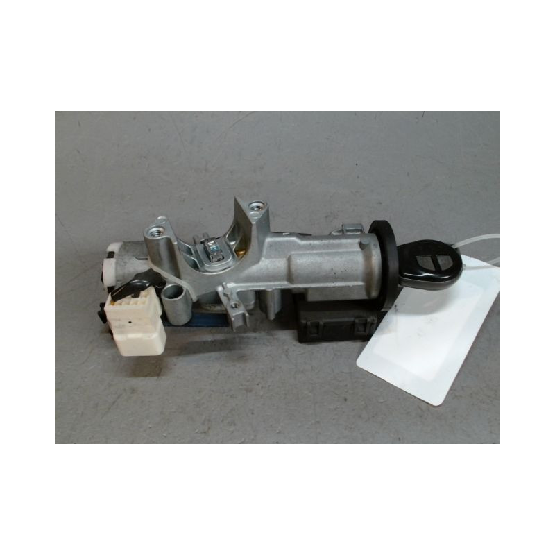 ANTIVOL DE DIRECTION SUZUKI SWIFT -03/05
