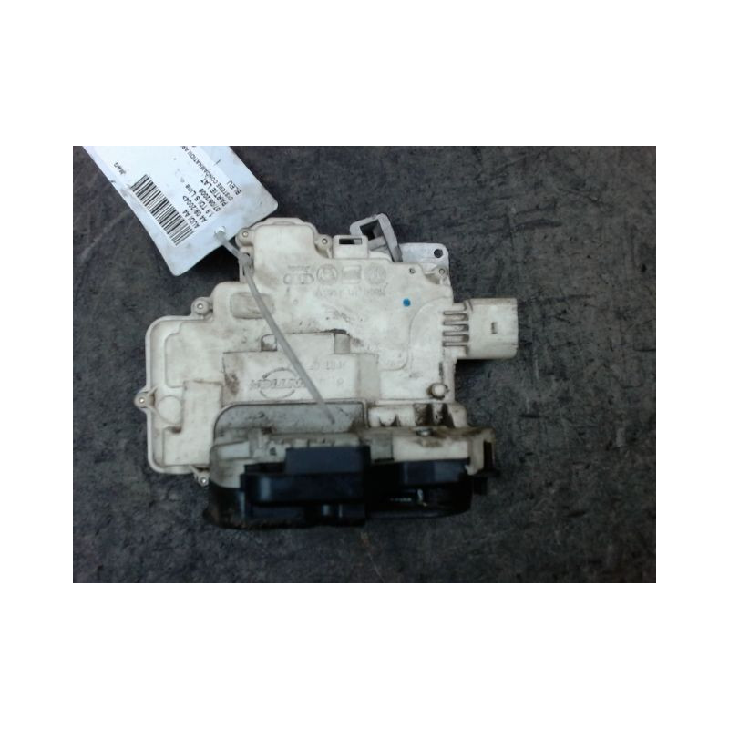 SYSTEME CONDAMNATION ARRIERE DROIT AUDI A4 2004-