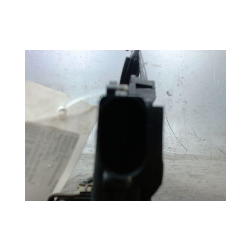 SYSTEME CONDAMNATION AVANT DROIT VOLKSWAGEN GOLF IV 98-2004