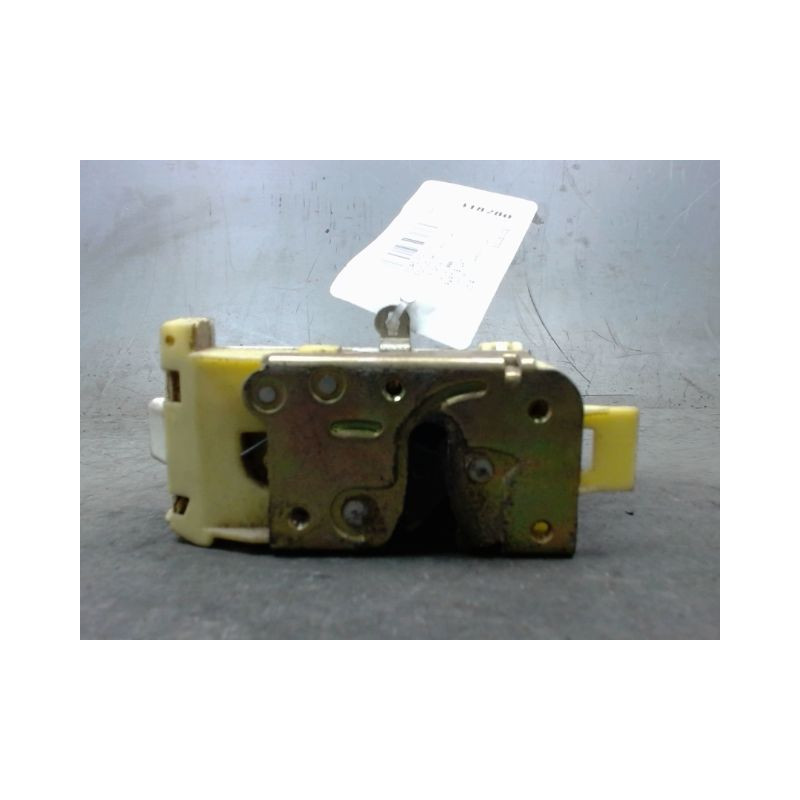 SYSTEME CONDAMNATION ARRIERE GAUCHE FORD FOCUS 98-04