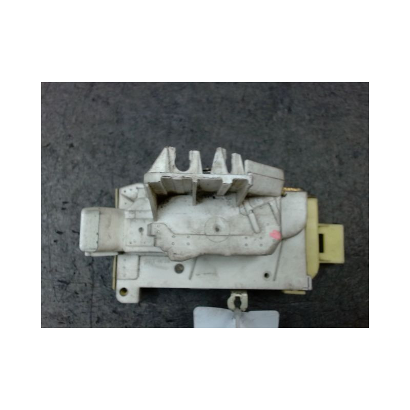 SYSTEME CONDAMNATION ARRIERE GAUCHE FORD FOCUS 98-04