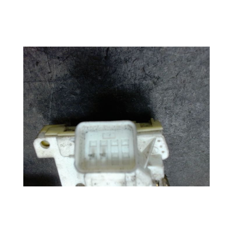 SYSTEME CONDAMNATION ARRIERE GAUCHE FORD FOCUS 98-04