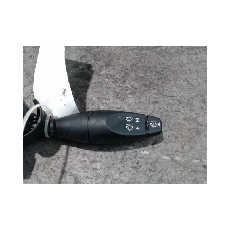 COMMANDE ESSUIE GLACE FORD FIESTA 02 -05