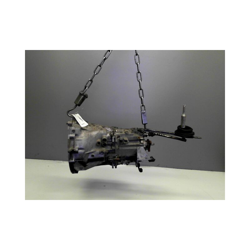 BOITE A VITESSE MECANIQUE B.M.W. SERIE 3 318 i