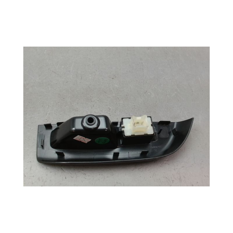 COMMANDE LEVE-GLACE PORTE ARD DACIA SPRING