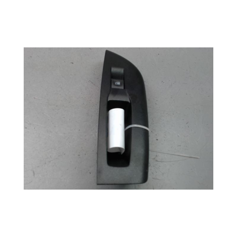 COMMANDE LEVE-GLACE PORTE ARG DACIA SPRING
